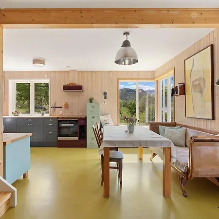 Peaceful House In Nature- No Road Holiday home Tromso